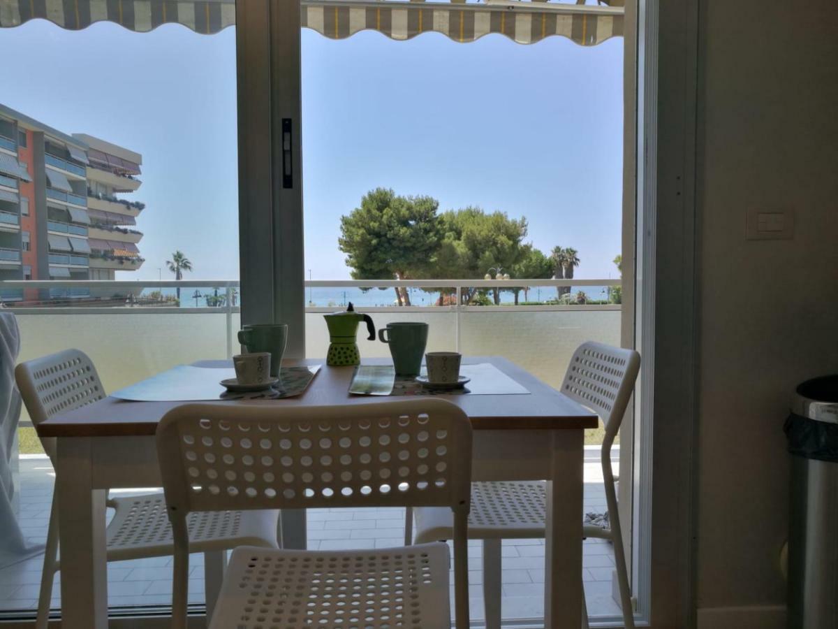 Ferienwohnung Mare 3 Ventimiglia Exterior foto